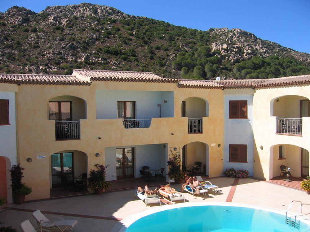 Hotel Monti Di Mola Porto Cervo Exterior foto