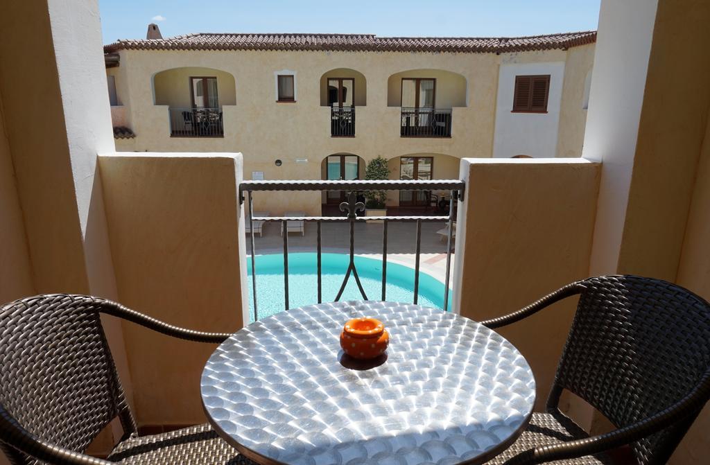 Hotel Monti Di Mola Porto Cervo Exterior foto
