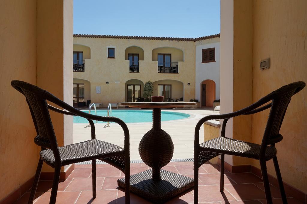 Hotel Monti Di Mola Porto Cervo Exterior foto