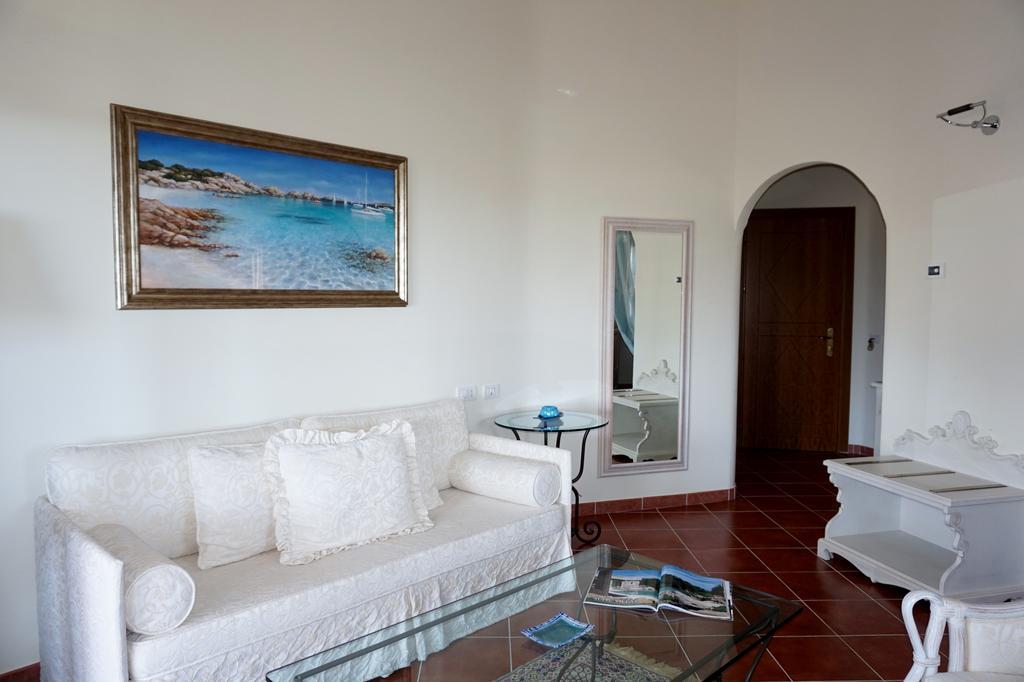 Hotel Monti Di Mola Porto Cervo Exterior foto